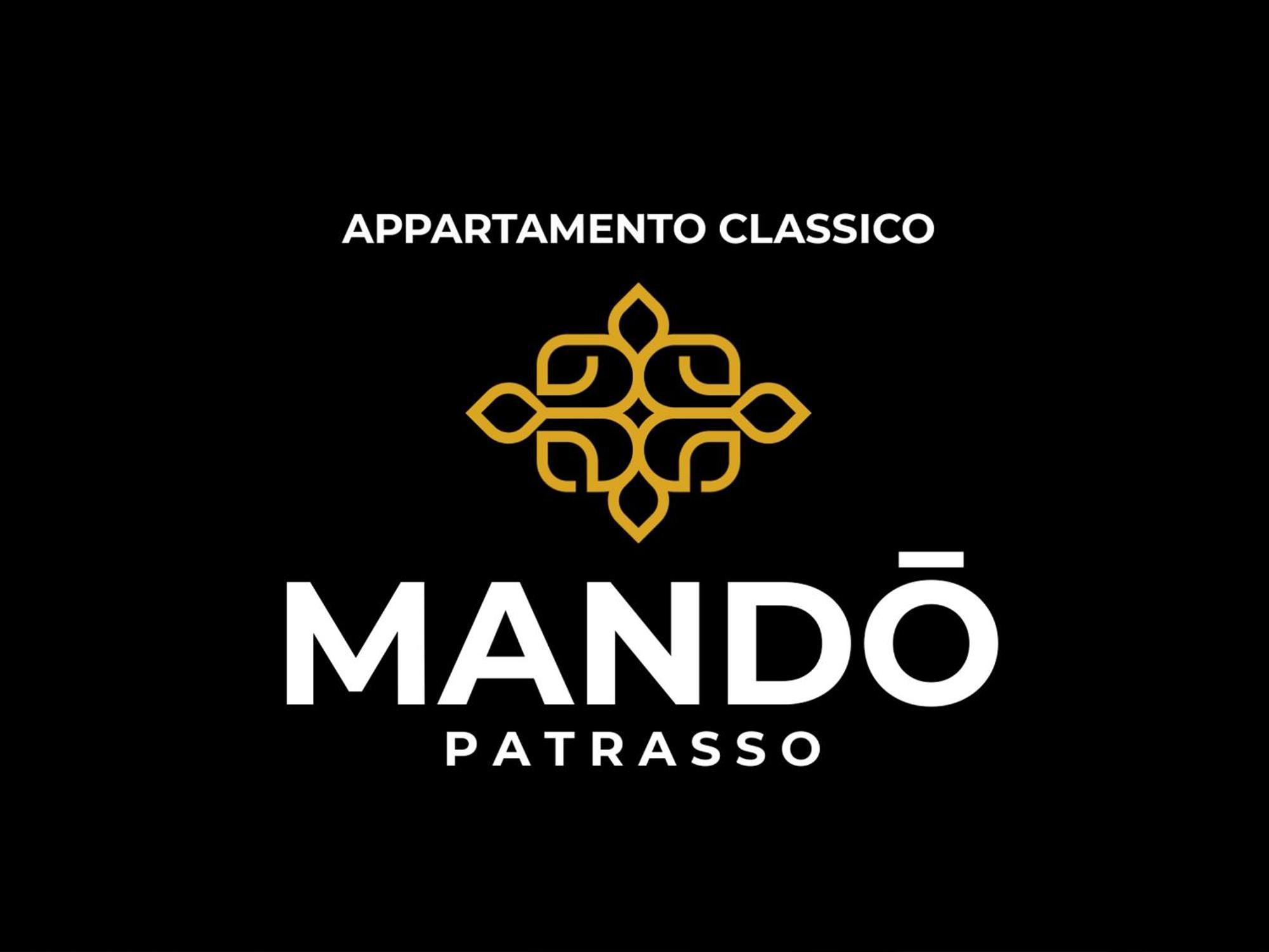 Mando Patrasso - Classical Apartment In The Center Of Patras With Free Parking Екстер'єр фото